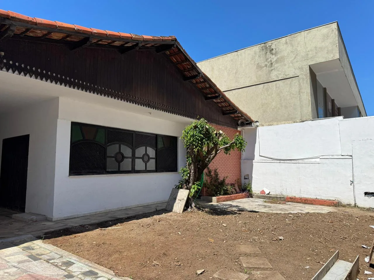 CASA COMÉRCIAL PRAIA DA COSTA VILA VELHA/ES