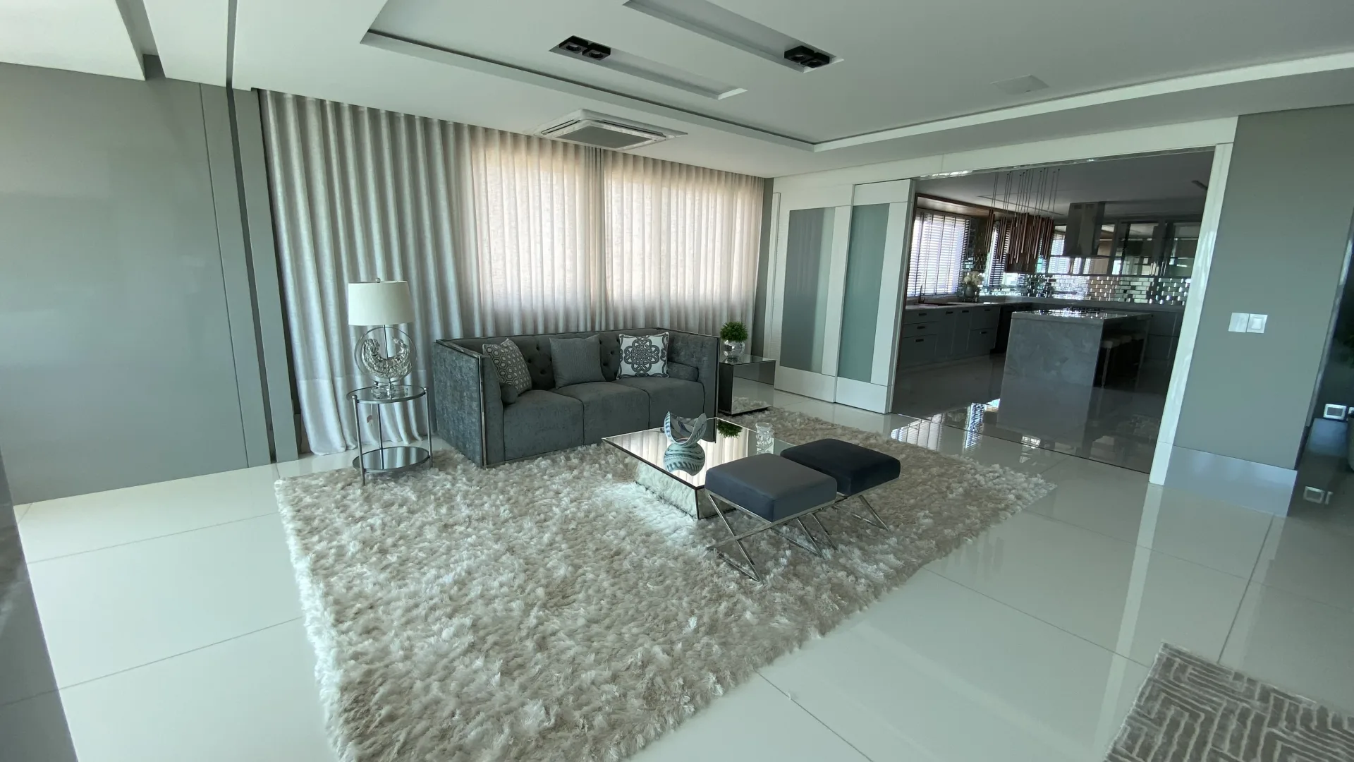 Apartamento com 5 Quartos em Enseada do Suá - Vitória ES — foto 3